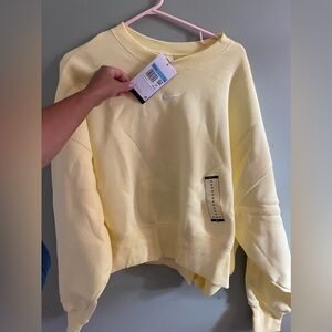 Nike sweatshirt NEW